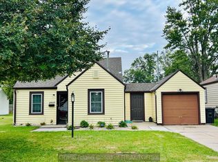 2507 W 1st St, Grand Island, NE 68803