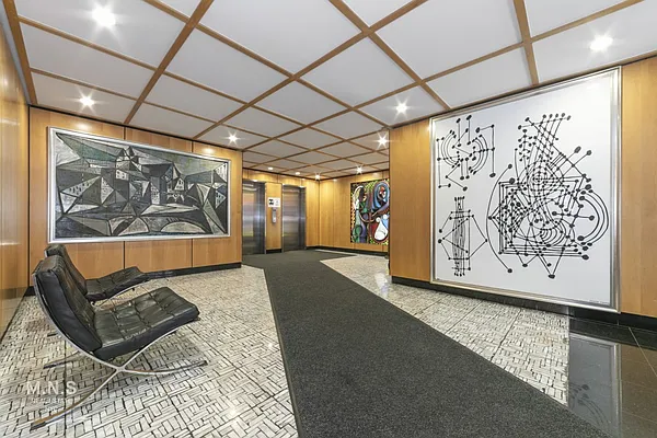 Rented by MNS | media 22