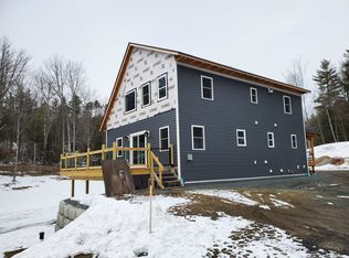 890 Hudson Rd, Waterford, VT 05819