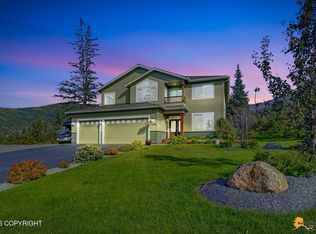 19225 Potter Highlands Dr, Anchorage, AK 99516