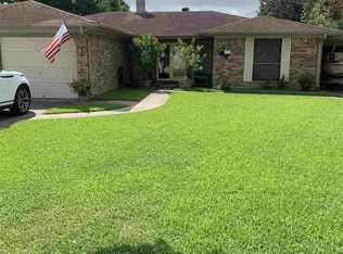 3173 Merriman St, Port Neches, TX 77651