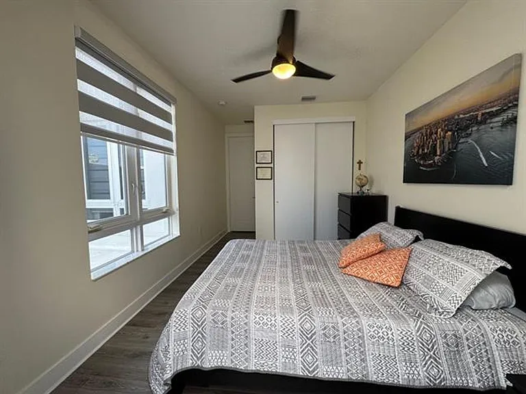 6361 NW 103rd Psge #Townhouse 6361 — Photo 32