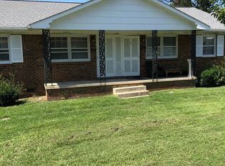 2305 Yanceyville St #A, Greensboro, NC 27405