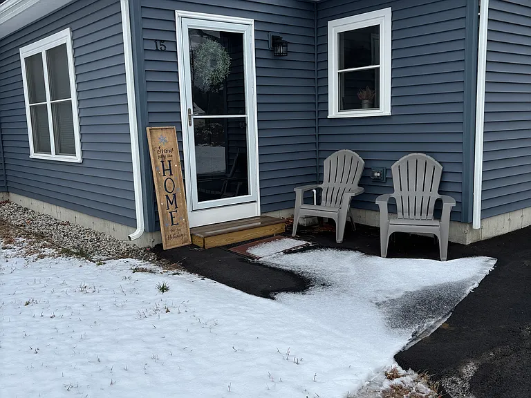 15 Azalea Dr — Photo 9