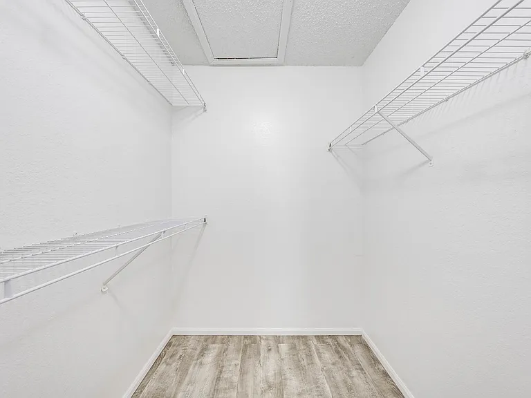 2210 Yankee Pl #334 — Photo 15