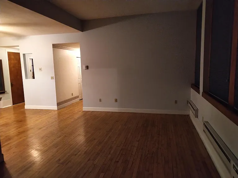 917 Madison St #109 — Photo 16