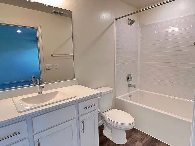 8603 Lunascape Ave — Photo 18