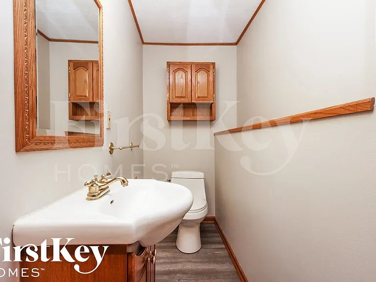 6702 Revere Ln — Photo 8