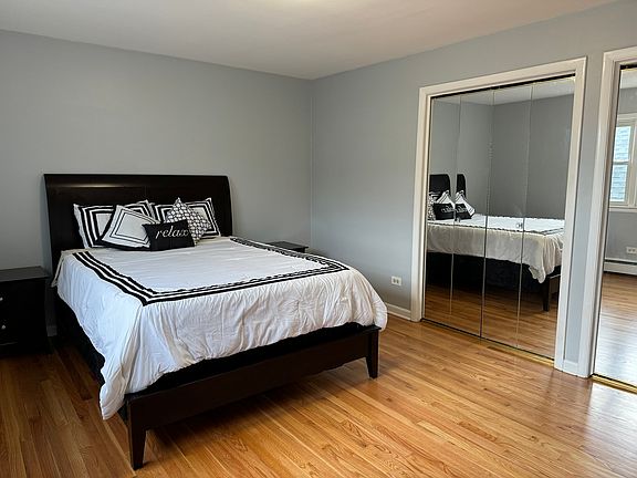 4th image of 10300 S Avenue F #2