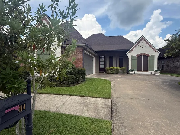 414 Little Pond Ln, Breaux Bridge, LA 70517
