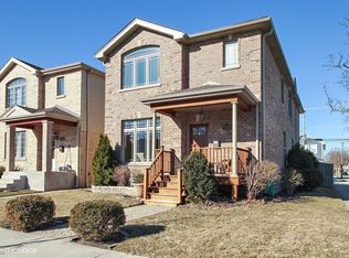 7258 N Oleander Ave, Chicago, IL