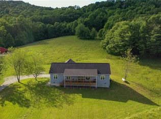 906 Collins Rd, Sparta, NC 28675