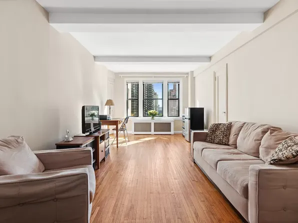 339 E 58th St APT 9E, Manhattan, NY 10022