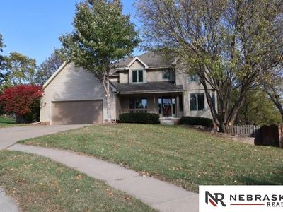906 Quail Ridge Cir, Papillion, NE, 68046
