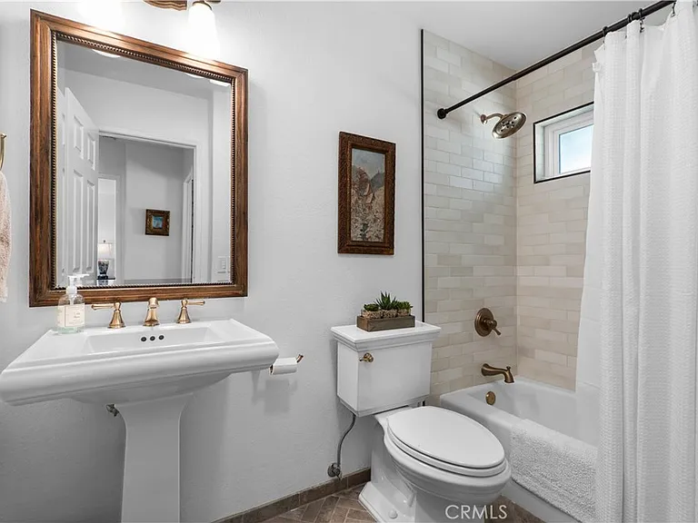 31351 Isle Vis — Photo 19