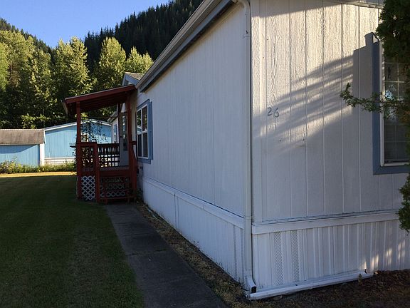 4th image of 1600 Yellowstone Ave