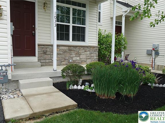 2nd image of 1033 King Way