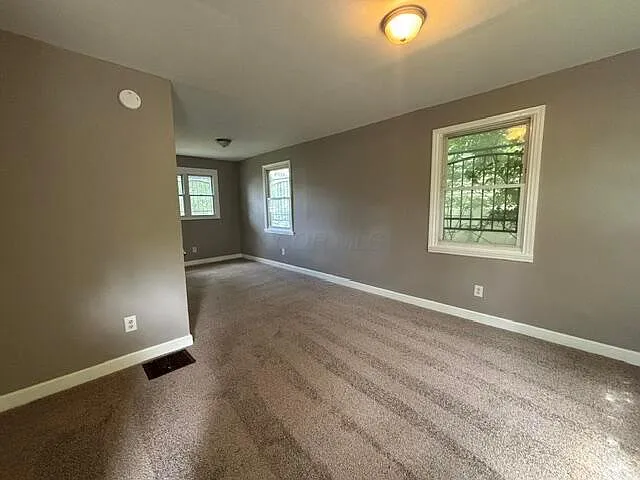 2 bed, 1.0 bath, 1536 sqft, $1,000 — Photo 4