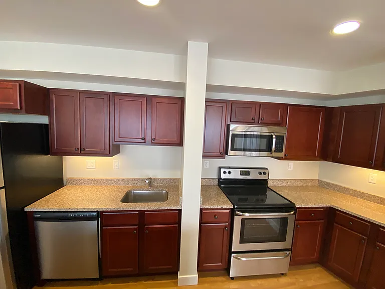 20 Pond St #206 — Photo 6