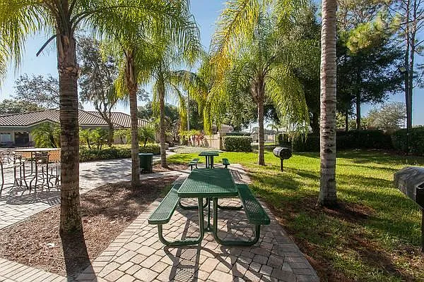 7852 Sugar Bend Dr #7852 — Photo 11