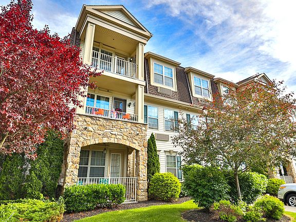 2nd image of 3108 Saint Stephens Ln #3418SS
