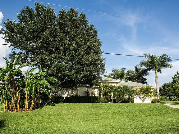 4th image of 1517 NW 10th Ave
