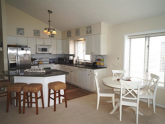 4th image of 325 56th St #W