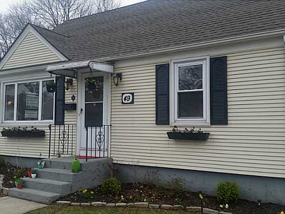 3rd image of 49 Westcott Ave