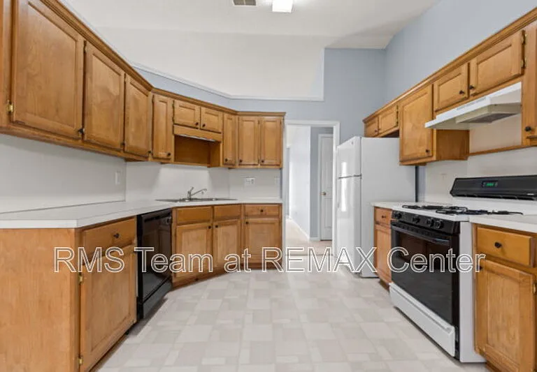 2510 Fort Daniels Dr — Photo 13
