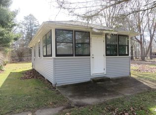 8750 E South Shore Dr, Momence, IL 60954