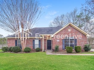 1352 Kingston Oaks Dr, Prattville, AL 36067