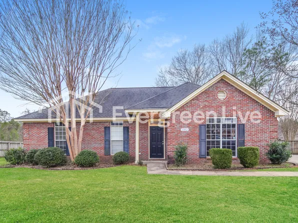 1352 Kingston Oaks Dr, Prattville, AL 36067