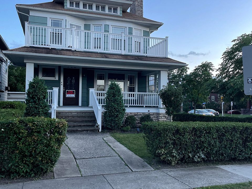 1st image of 358 Bedford Ave