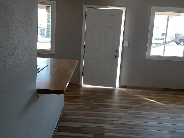 3625 Keltner Ave #9 — Photo 8