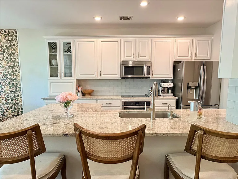 11508 Emerald Falls Dr — Photo 4