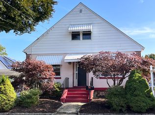 5 Vose St, Ansonia, CT 06401