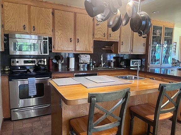 4th image of 2950 Hillside Ct