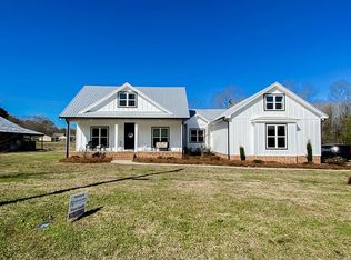 2916 S Valley Rd, Southside, AL 35907
