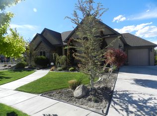 3104 E Lookout Cir, Eagle Mountain, UT 84005