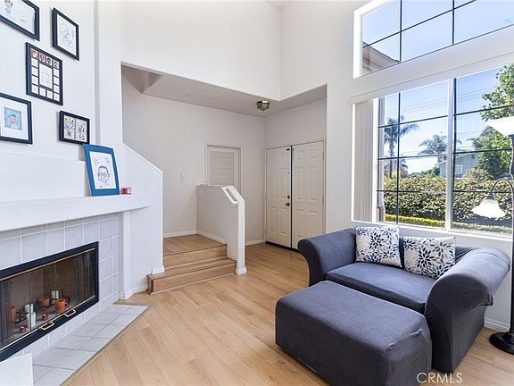 3rd image of 4560 Montecito Dr