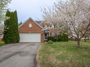 53 Pebble Beach Dr, Charles Town, WV 25414