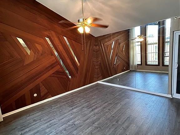 4th image of 10818 Sandpiper Dr
