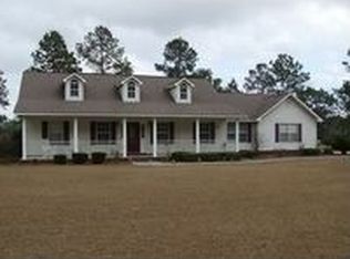 6346 Sage Brush Rd, Blackshear, GA 31516