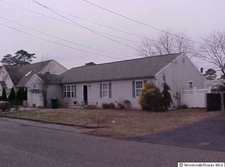 1244 Mizzen Ave, Beachwood, NJ