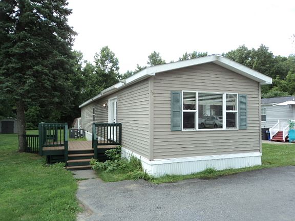 Exterior Image-2-Hallmark 59 D R Village