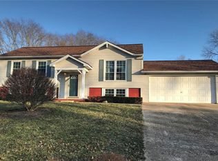 800 Williams Dr, Eureka, MO