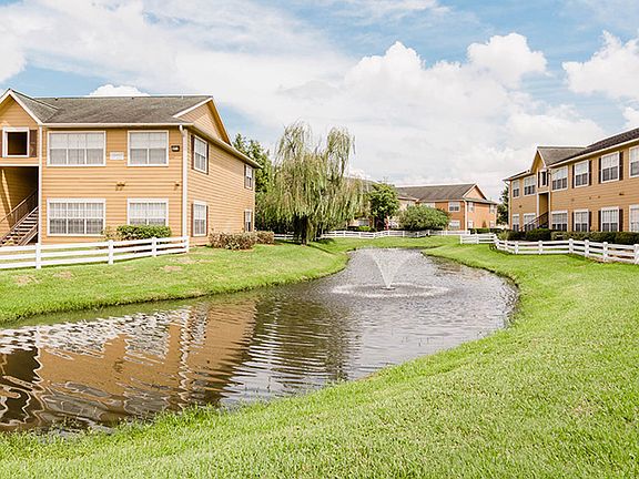 Willow Lake Apartments Katy, Texas