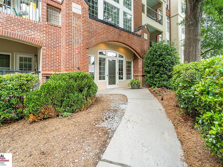 3636 Habersham Rd NW #2107 — Photo 1