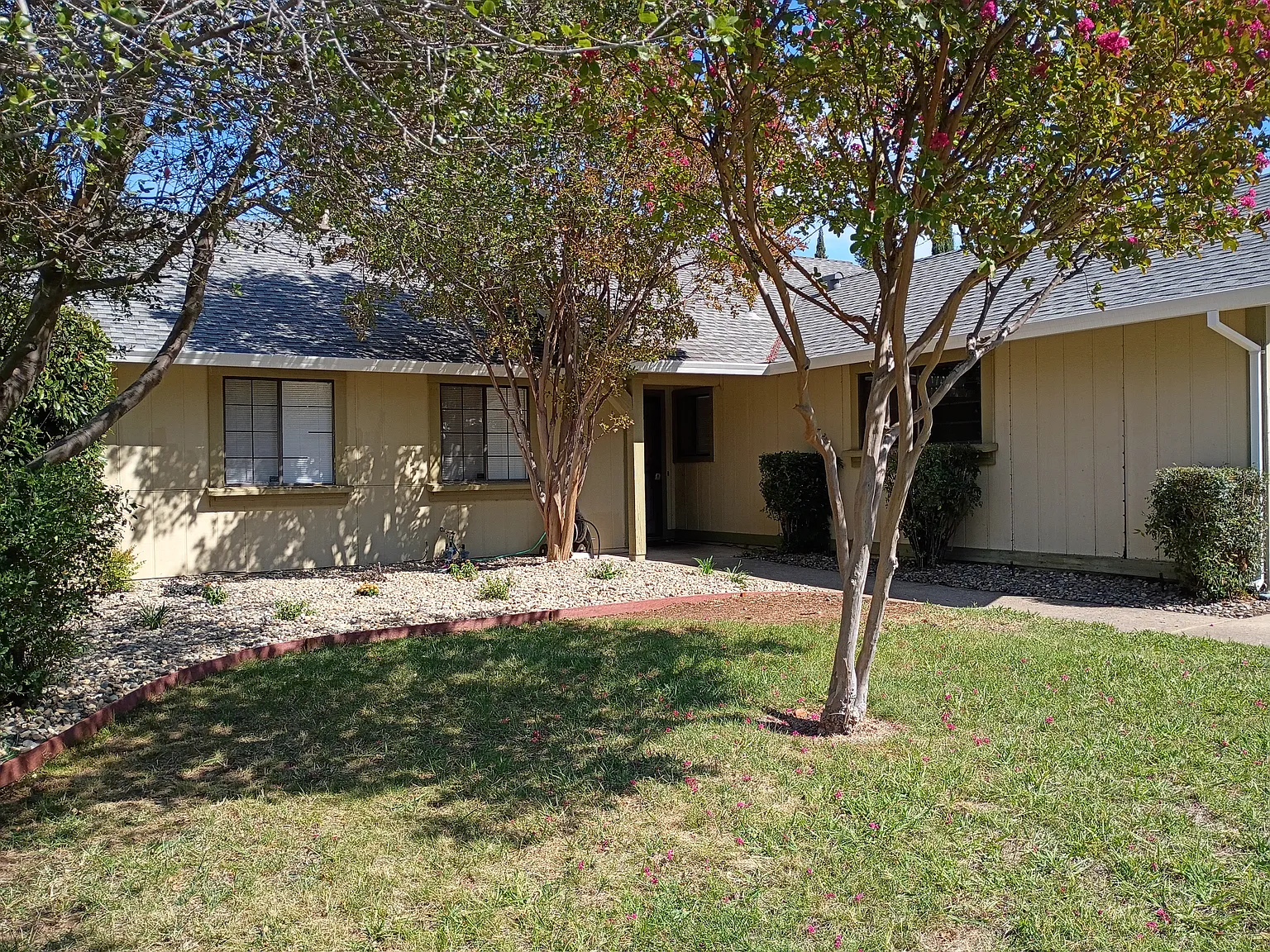 3 bed, 1450 sqft, $2,795 — Photo 2