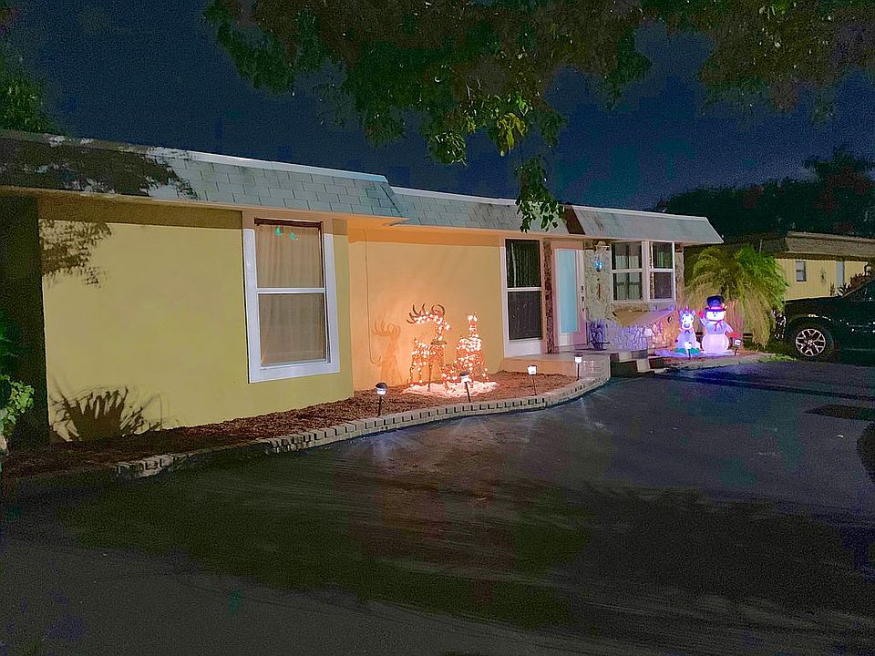 1st image of 7812 NW 70th Ave